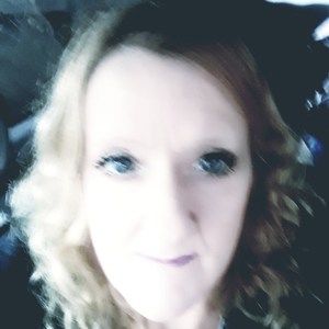 Meet your Posher, Lyndall
